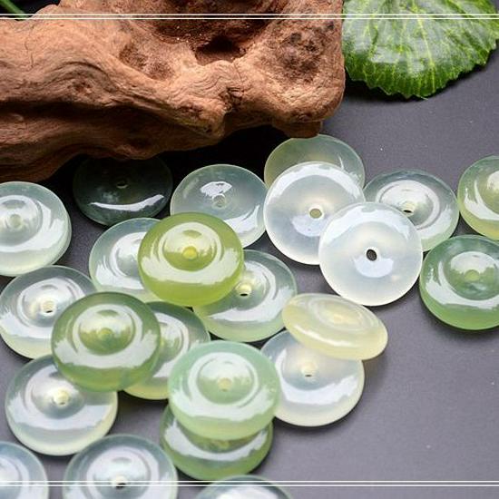 Jade Arhat Eye Pendant - Natural Ice Xiuyan Jade Necklace Accessories