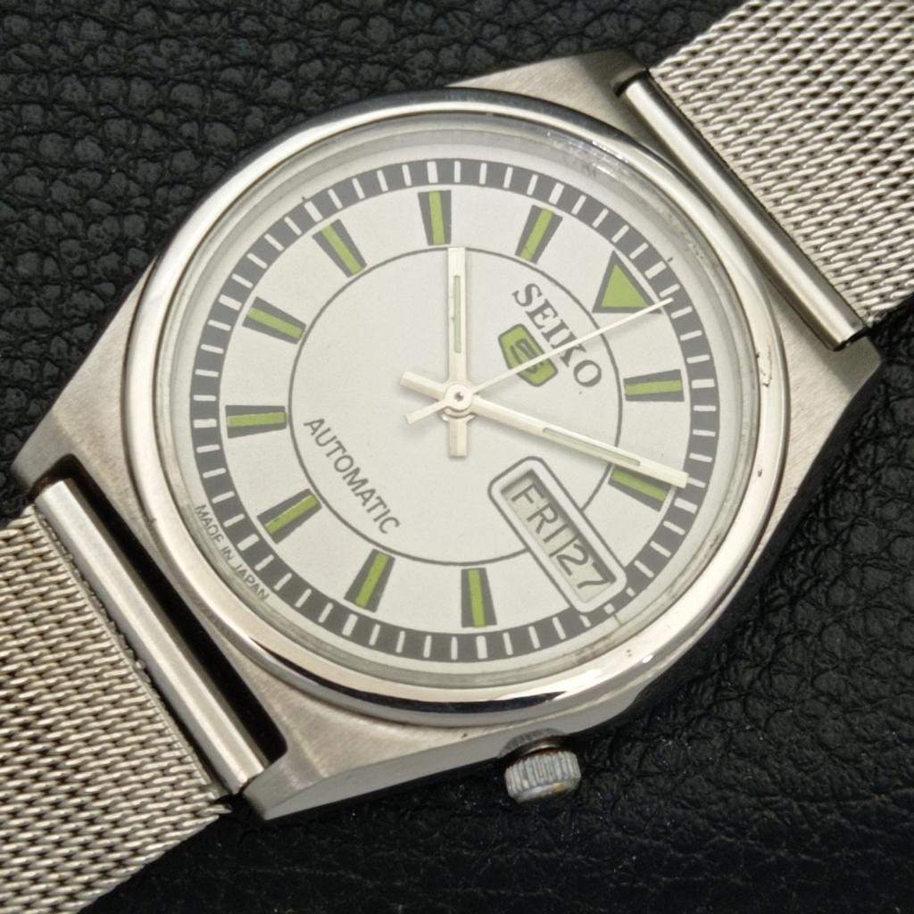 Seiko 5 AUTOMATIC VINTAGE JAPAN 7019A MENS WHITE COLOR DIAL WATCH A702099-5 R208-a702099