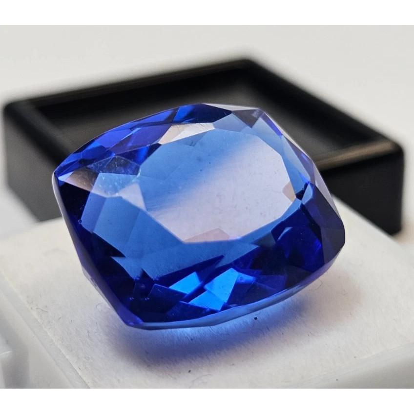 Fabulous Blue Sapphire Natural Cushion Cut 16-17 Ct Certified Loose Gemstone