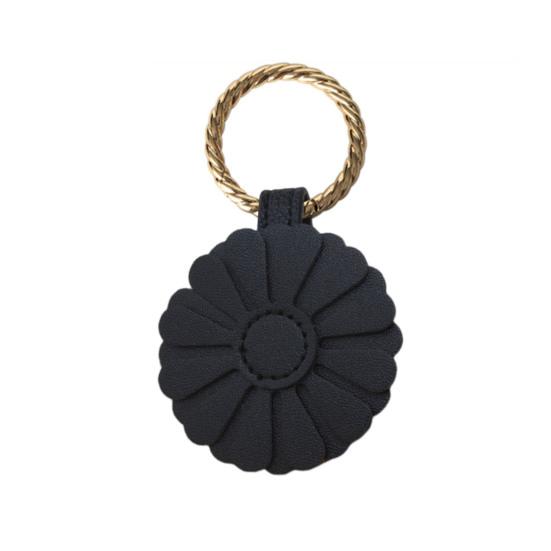 Yousheng Flower Magnetic Hat Clip Hands-Free Bag Backpack Handbag Luggage Hanging Faux Leather Cap Holder Vacation Traveling Essentials