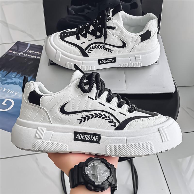 New Boutique Men's Breathable Sneakers Fashion Versatile Casual Board Shoes Lightweight Soft Bottom Youth Sports Running Shoes