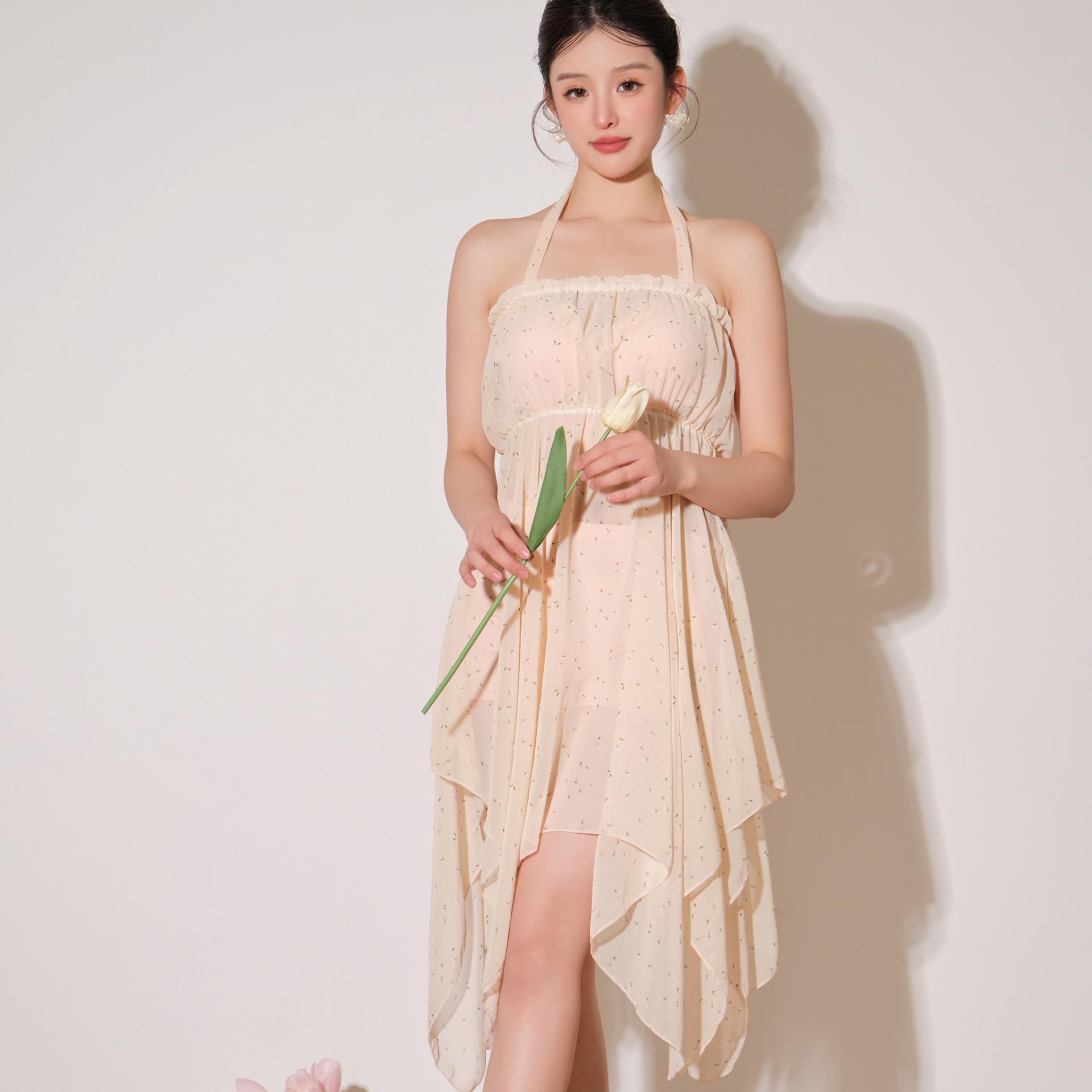 

2025 Женский летний купальник-тройка для похудения - Консервативный сказочный стиль, купальник, закрывающий живот One size (suitable for 80-110 jin)