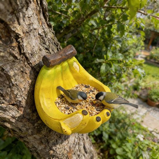Resin Banana Bird Feeder Outdoor Decorative Bird Feeder Wall Mounted Wild Bird Feeder for Garden Backyard Decoration