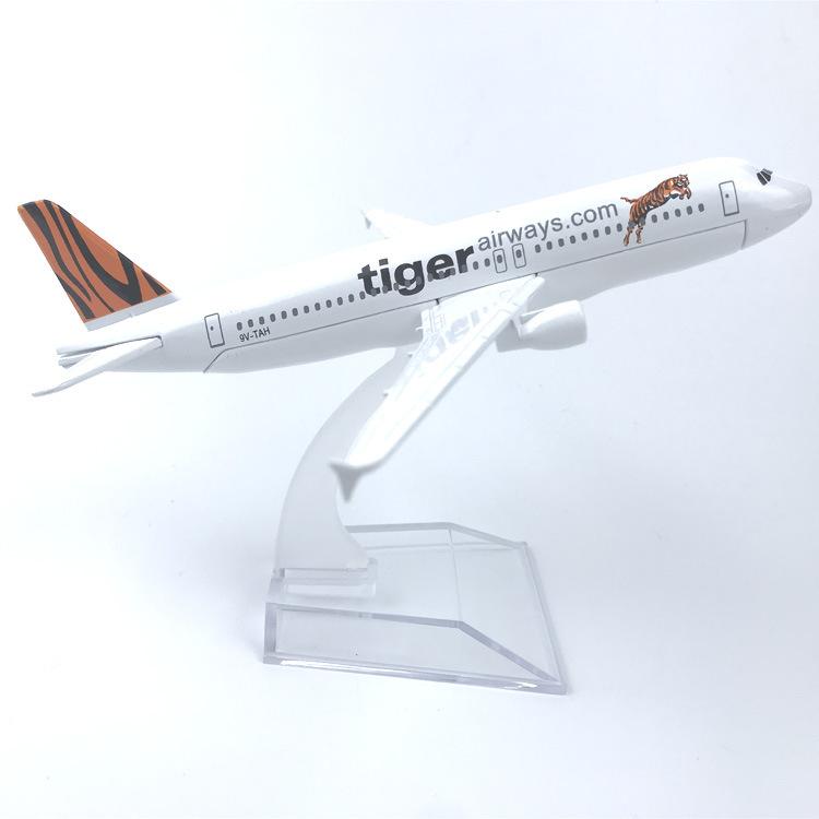 

16CM Alloy Aircraft Model Singapore Tiger Airways Airbus 320 Collectible With Landing Gear Children s Toy Gift