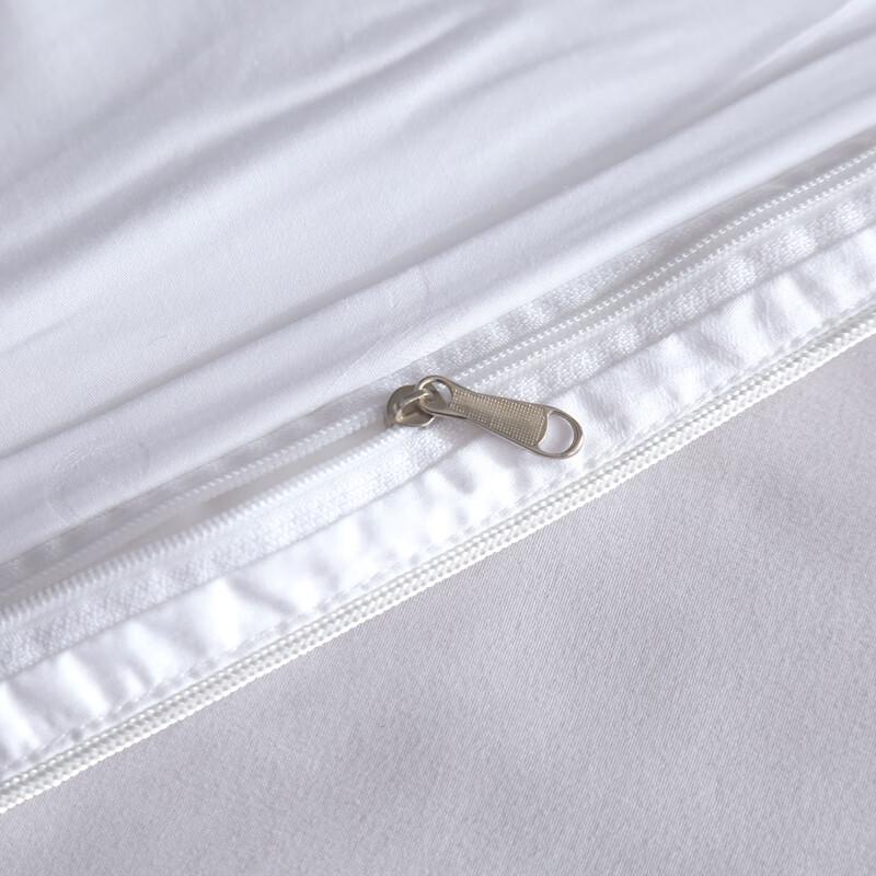 Yalu Jacquard Mulberry Silk Four Seasons Quilt