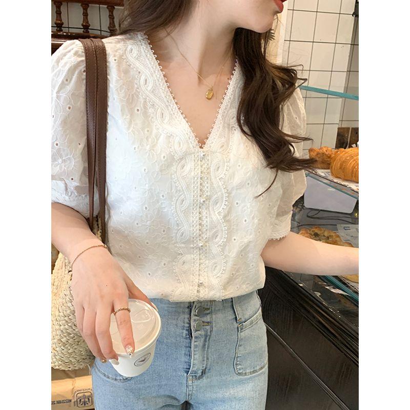 Sweet White Summer New Arrival South Korea Dongdaemun V-neck Embroidery Gentle Single-Breasted Short Sleeve Shirt Lace Shirt