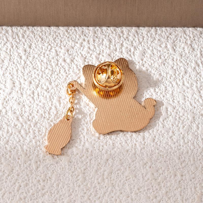 Childlike Kitten Fishing Brooch Cute Japanese Badge Cartoon Pin Buckle Pin Decoration Student Schoolbag Pendant