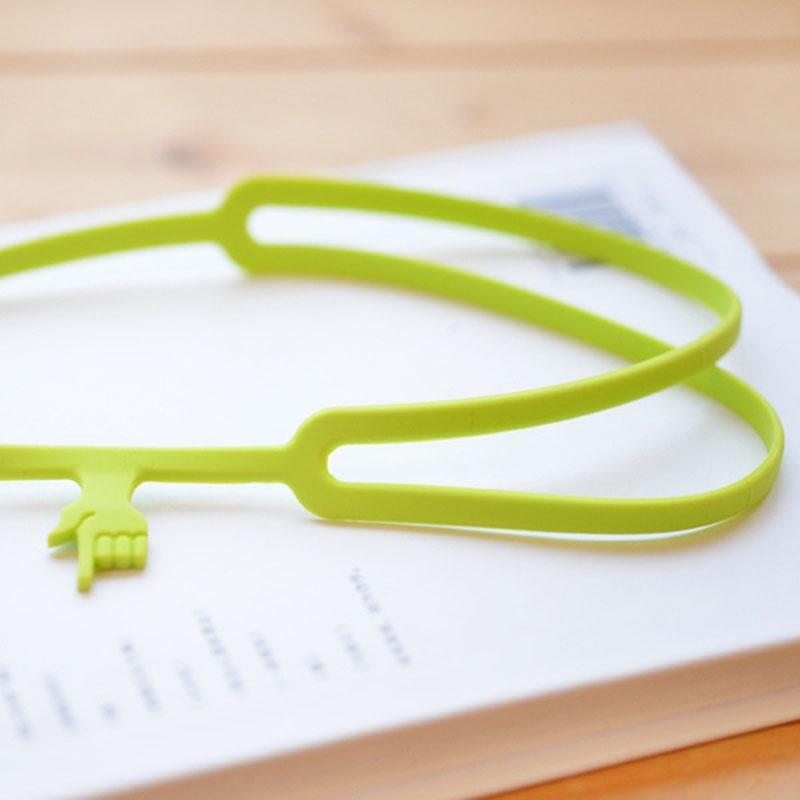 2 Pcs New Cute Silicone Finger Pointing Bookmark Book Mark Office Supply Funny Gift
