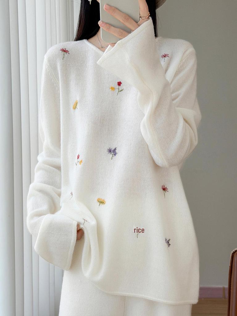 Women's Autumn Winter White Wool Sweater with Colorful Floral Embroidery - Loose Fit, Slimming, Round Neck Knitwear
