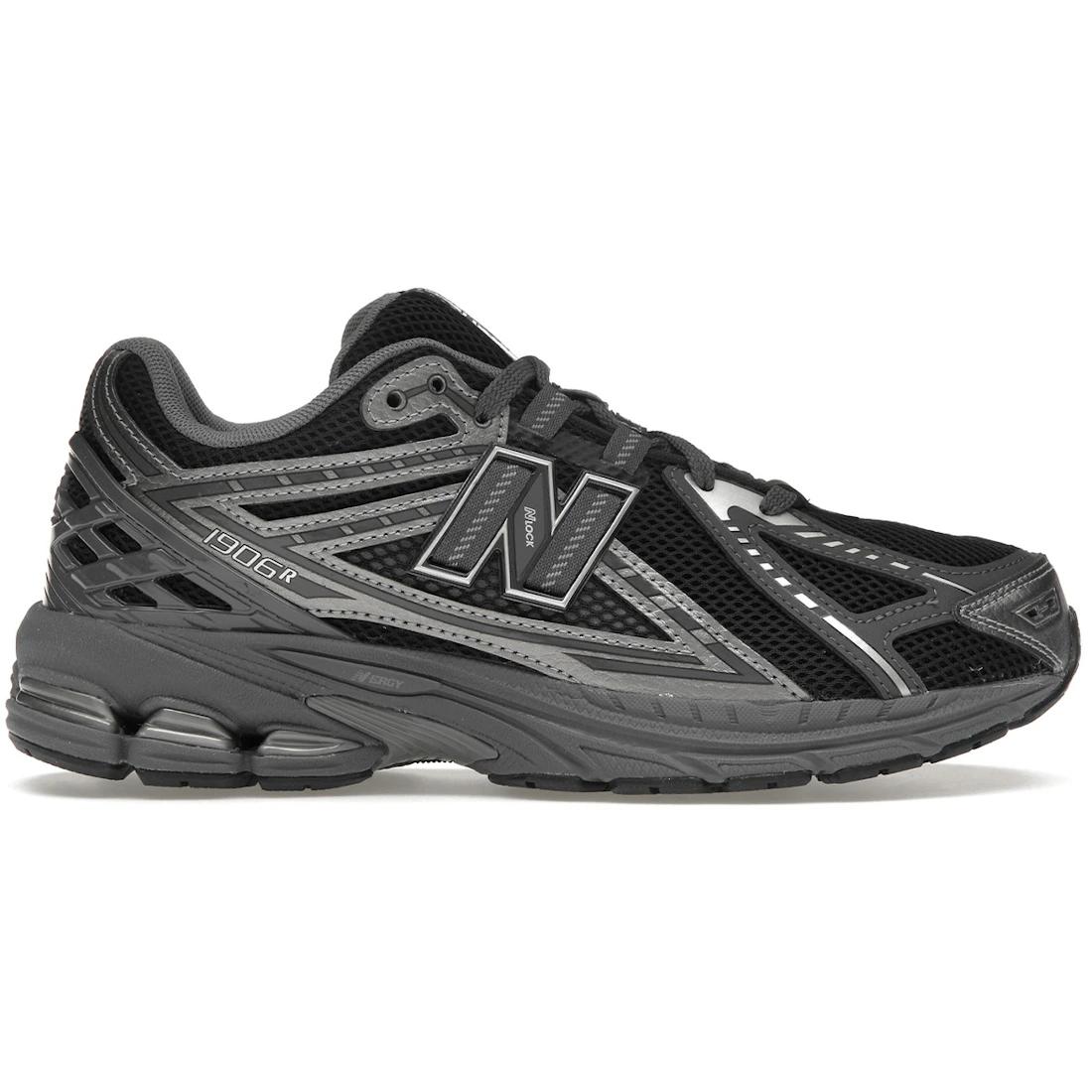 

Sneaker New Balance 1906R Phantom Black (GS)(GC1906EX) 39