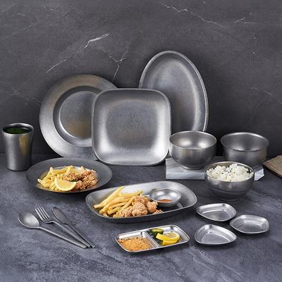 Vajilla – Platos y fuentes