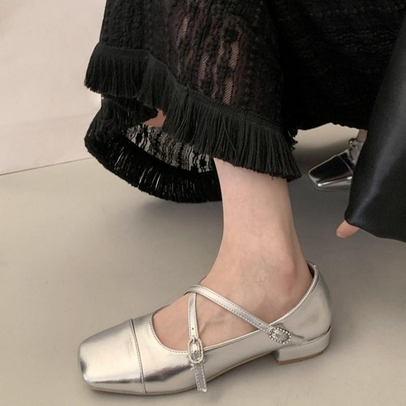 Low Heeled Mary Jane New Single Women Shoes 2025 Retro Thick Heeled Elegant Ballet Shoes Cross Buckle Shallow Soft Sole Shoes