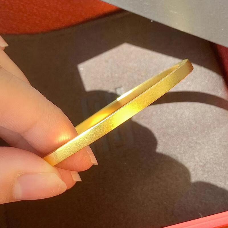 Gold-Plated Matte Circle & Square Bangle - Women's Imitation Gold Bracelet, Wedding Jewelry Accessory