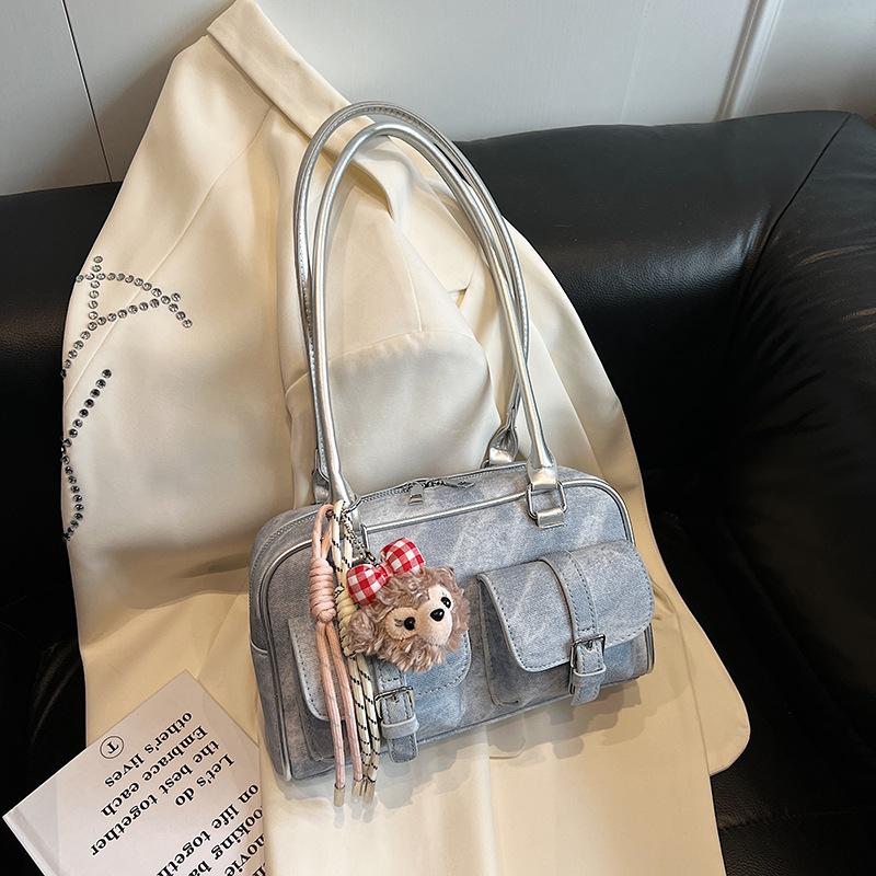 Sensory Multi-pocket Shoulder Bag Women's 2025 Early Spring Fashion Underarm Bag Commuter Bag