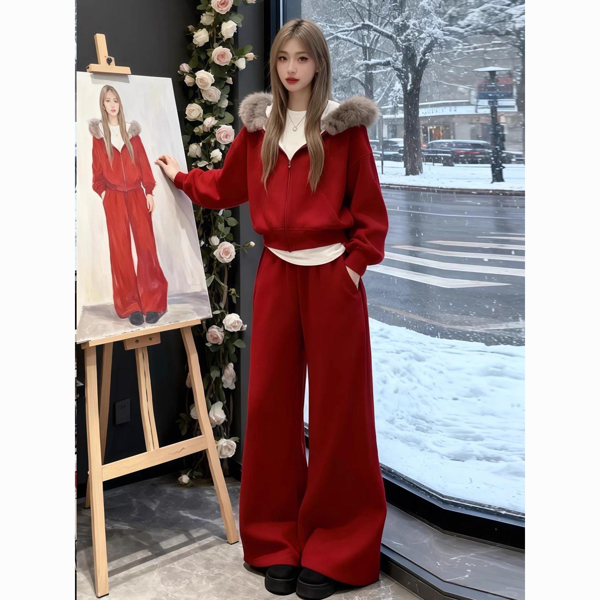 2025 Elegant Women s Winter Fluffy Fashion: Slimming, Age-Reducing Two-Piece Casual Set Extra Large