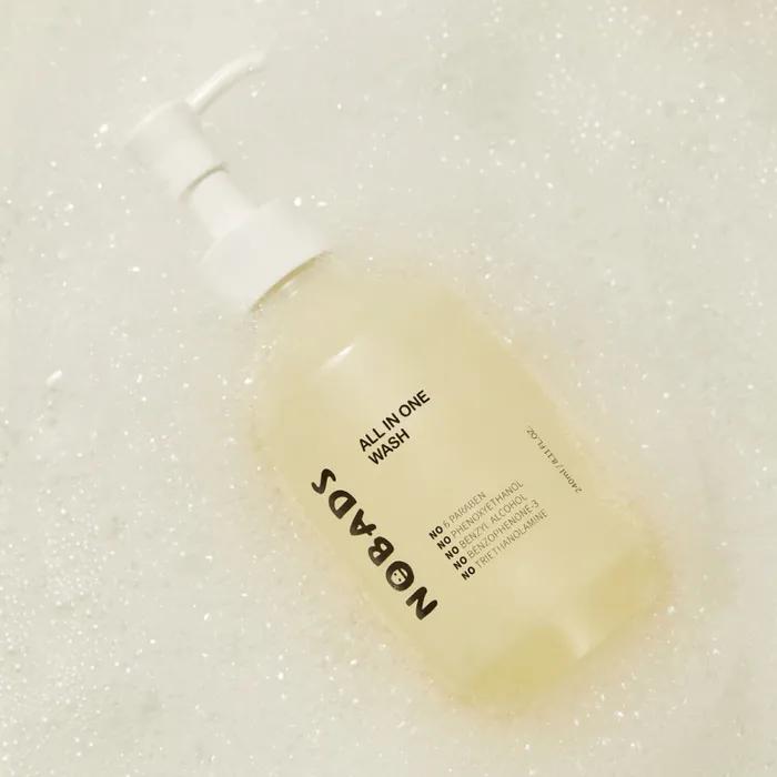 

Мягкое, гипоаллергенное средство для мытья тела и волос «все в одном»