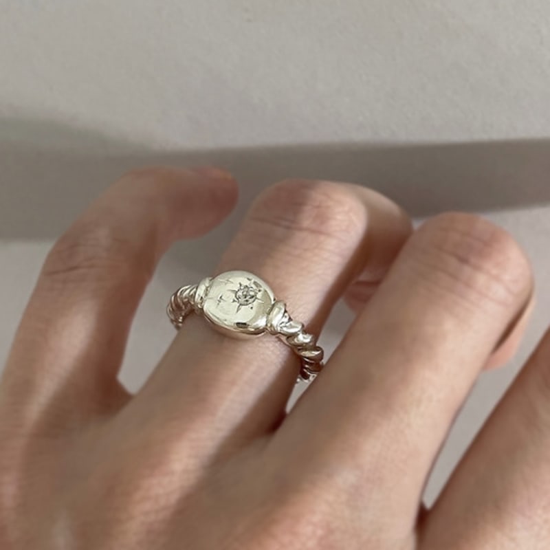 Skos Starlight Stone Ring