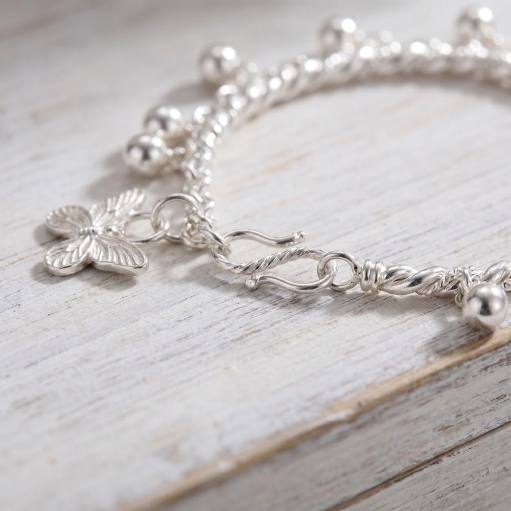 Sweet Butterfly Pendant Bracelet Light Luxury Simple Bracelet Fashionable Beaded Bracelet Gifts