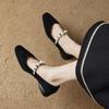 Französische quadratische Kopf Perlenwort mit niedrigem Absatz Einzelne Schuhe Damen Frühling und Herbst Retro Elegant Flacher Absatz Mattes Licht Mund Mary Jane Schuhe