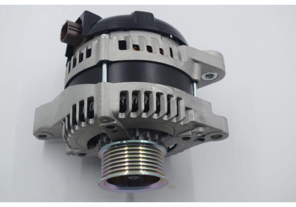 Highlander 15-19 2.0 Car Alternator Assembly 27060-0V160