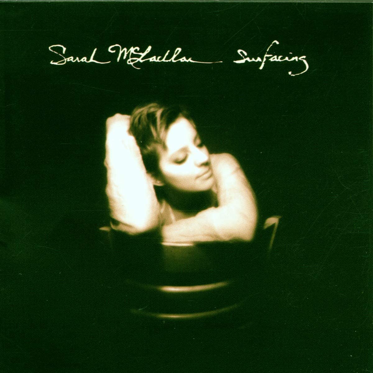 

CD SARAH MCLACHLAN Surfacing 07822189702 Arista 1997 Europe Dance Electronica Used