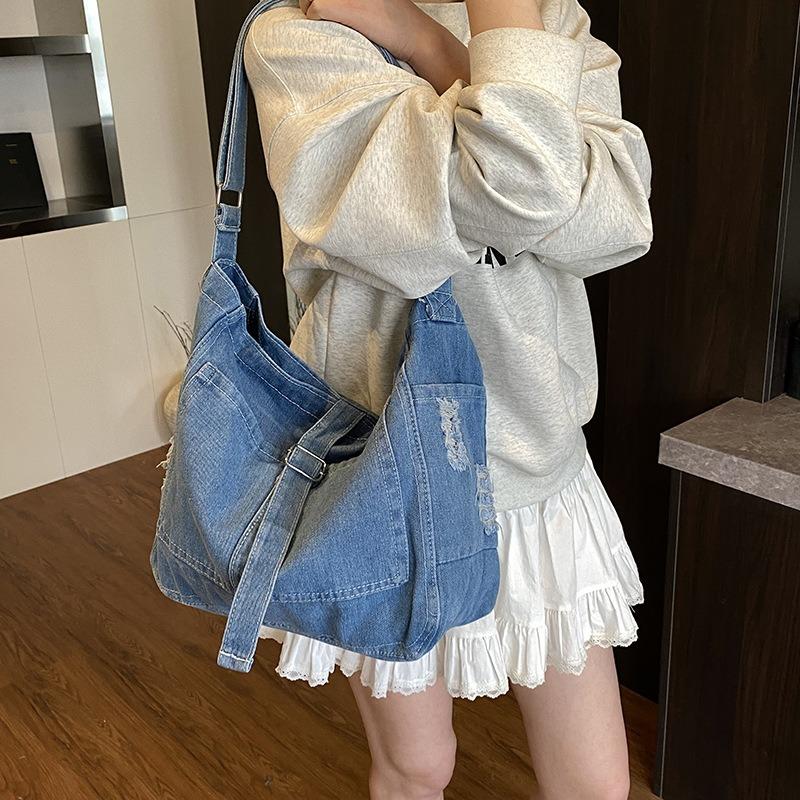 Street Trend Denim Bag Practical Large Capacity Class Commuter Versatile Tote Bag One Shoulder Crossbody Bag Women