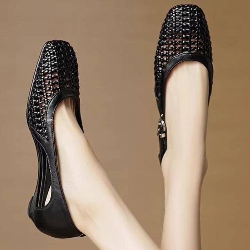 Fashion 2025 New Hollow Shoes Breathable Baotou Sandals Women's Summer Wear Simple Fashion Flat Heel One Buckle Strap