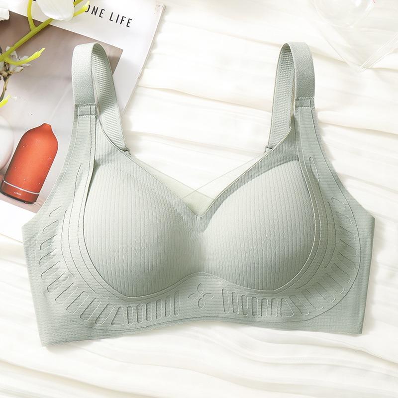 Seamless Wireless Fixed Cup Shaping Gathering Bra For Big Bust Women