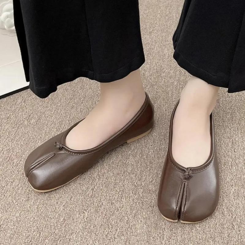 Japanese Style Tabi Ninja Shoes Women Cozy Leather Flats Split Hoof Toe Loafers Femme Mary Jeans Mocasines Ladies Ballerina Shoe