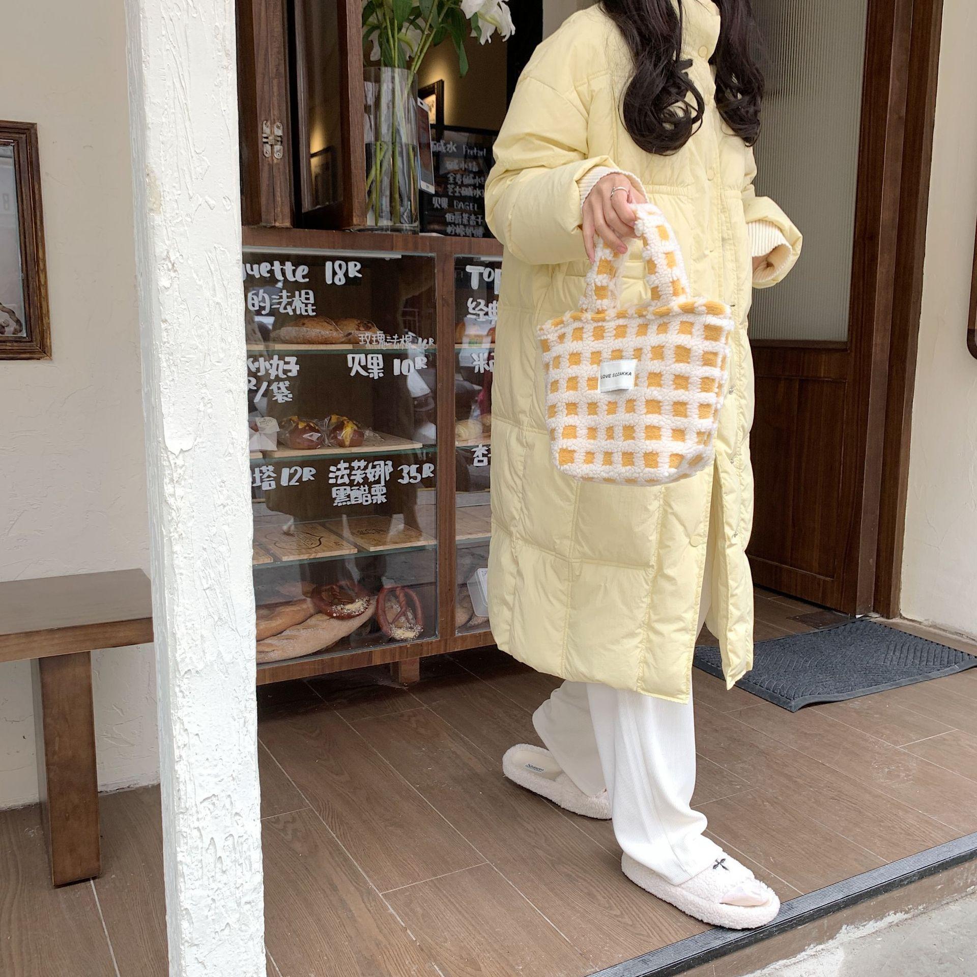 Осень-зима овечья шерсть вафельная милая ручная большая сумка женская портативная сумка — фото 22