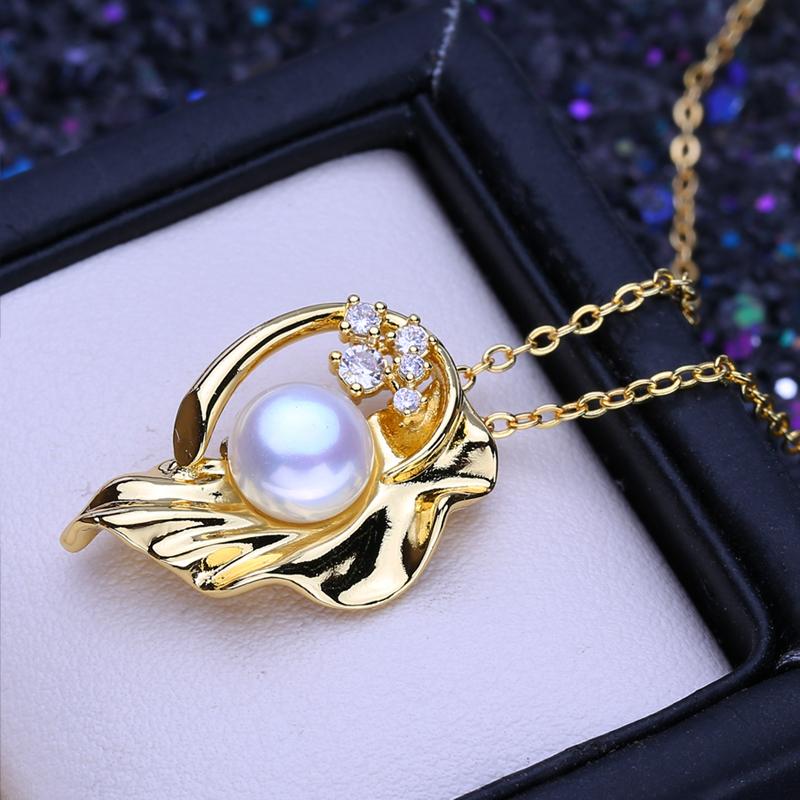LSOOYH Natural Freshwater Pearl Jewelry CZ Necklaces For Women Bohemian Flower Pendant Wedding Gift