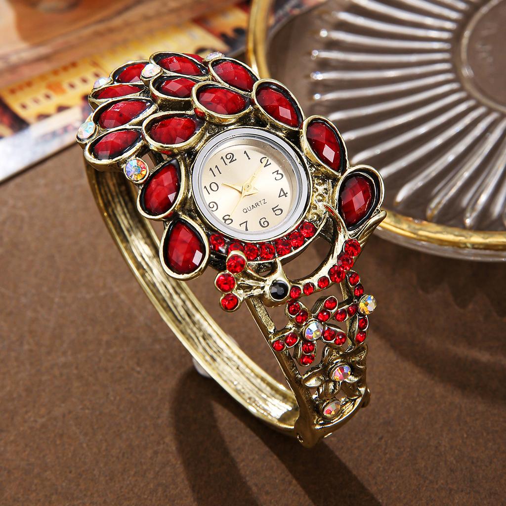 Rhinestone Peacock Hollow Out Bangle Wristwatch Women Quartz Watch