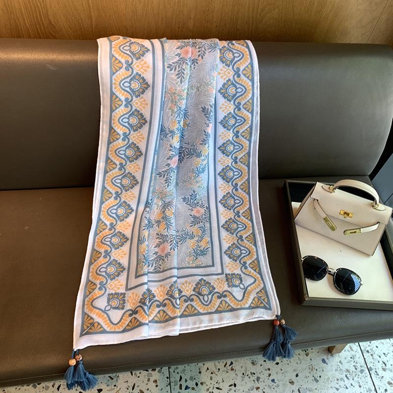 Spring and Autumn Korean version of floral imitation suet velvet scarf women s versatile beach scarf shawl simple and fashionable outer scarf shawl 90*180