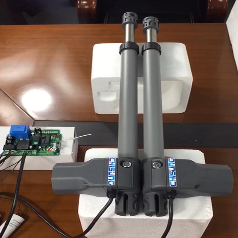 Solar-Powered Smart Double-Arm Swing Gate Motor for Villas & Homes