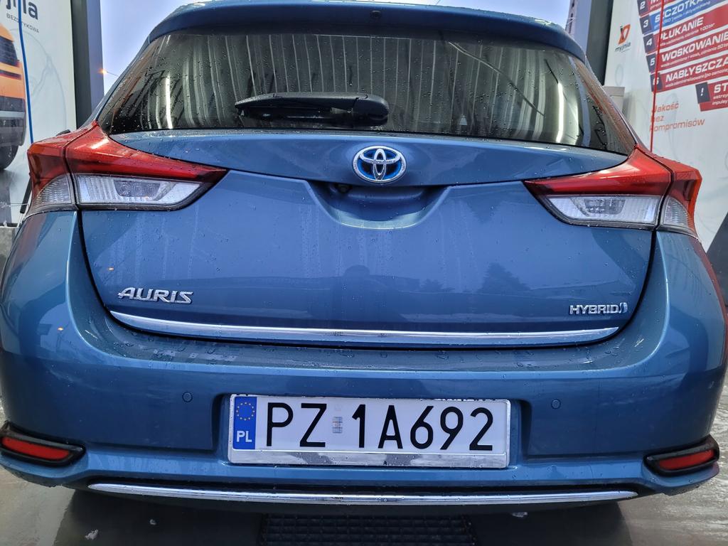 Toyota AURIS II HB - CHROME STRIP Chromed Tailgate