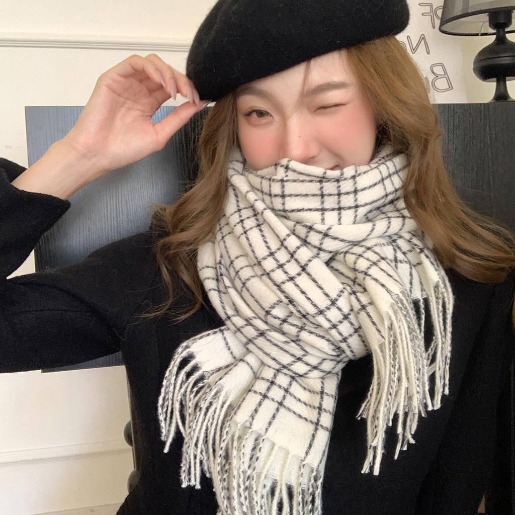 Autumn and winter plaid scarf women's winter high-end sense new versatile warm couple scarf shawl Korean atmosphere