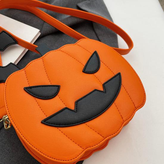 Cosplay Costume Accessory Cute Pumpkin Crossbody Bag, Halloween Trick or Treat Fashionable Novelty Bag Lightweight Purse with Adjustable Strap
