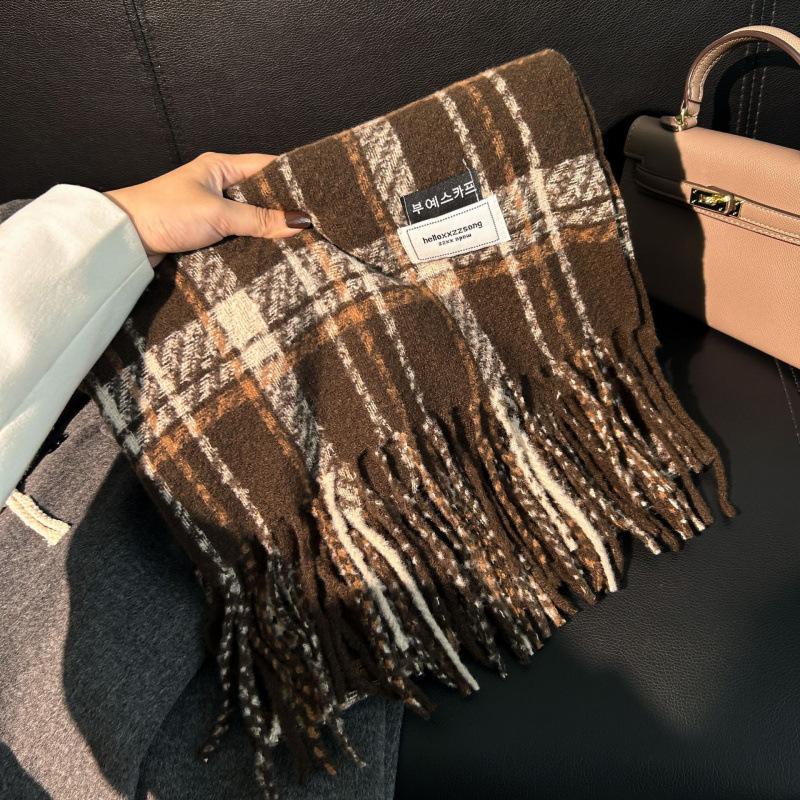 High-End Plaid Shawl for Women - 2025 Autumn/Winter Korean Style Thickened Imitation Cashmere Scarf