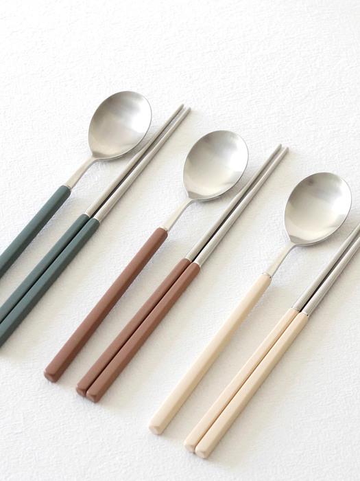 kamomekitchen Eiffel Bogenpino Satin Cutlery Set 3 Colors Brown spoon and chopstick set