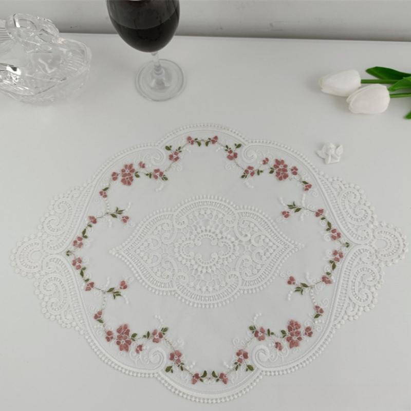 28 Cm Lace Coaster Embroidery Retro Lace Placemat Dust Cover Towel Coffee Table Mat Decoration