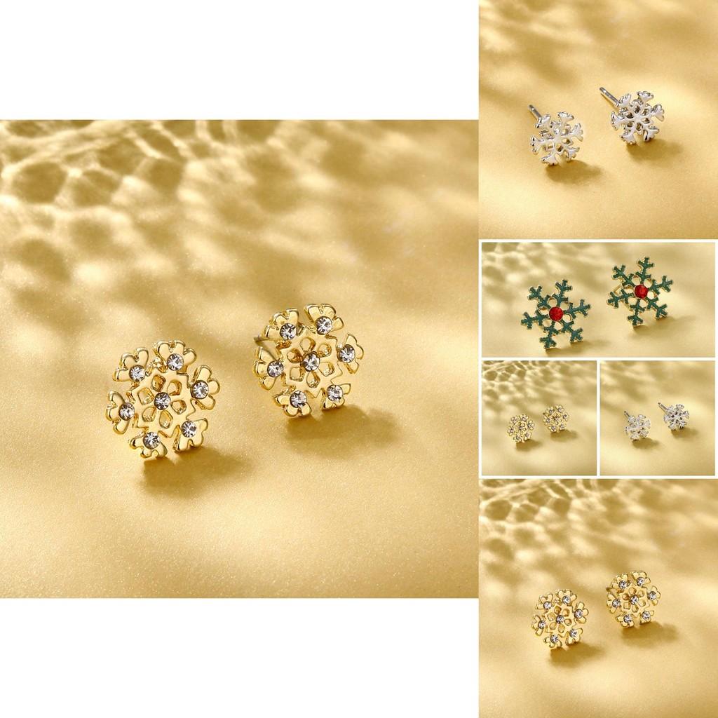 Elegant Snowflake Stud Earrings With Sparkling Gemstones Perfect For Christmas And Beyond