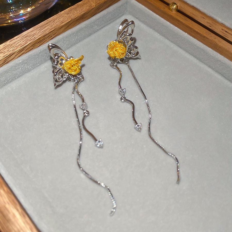Zircon Butterfly Tassel Ear Clips: Elegant, No-Piercing Jewelry for Women