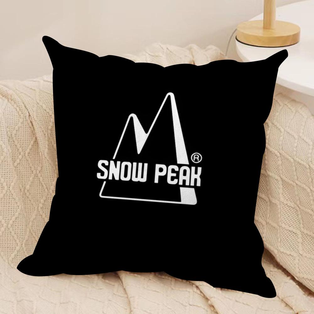 Outdoor SSnows Peak Cushion Cover Soft Plush Fabric DoubleSided Printed Sofa Cushion Cover for All Seasons Home Decor Gift