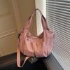 Large-capacity cloth bag women's new one-shoulder tote bag trendy and light tote bag casual messenger bag