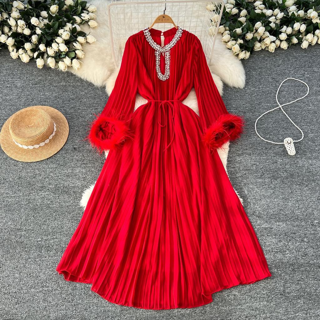 Autumn New Elegant Solid Color Dress Round Neck Diamond Loose Fluffy Splicing Pleated Dress