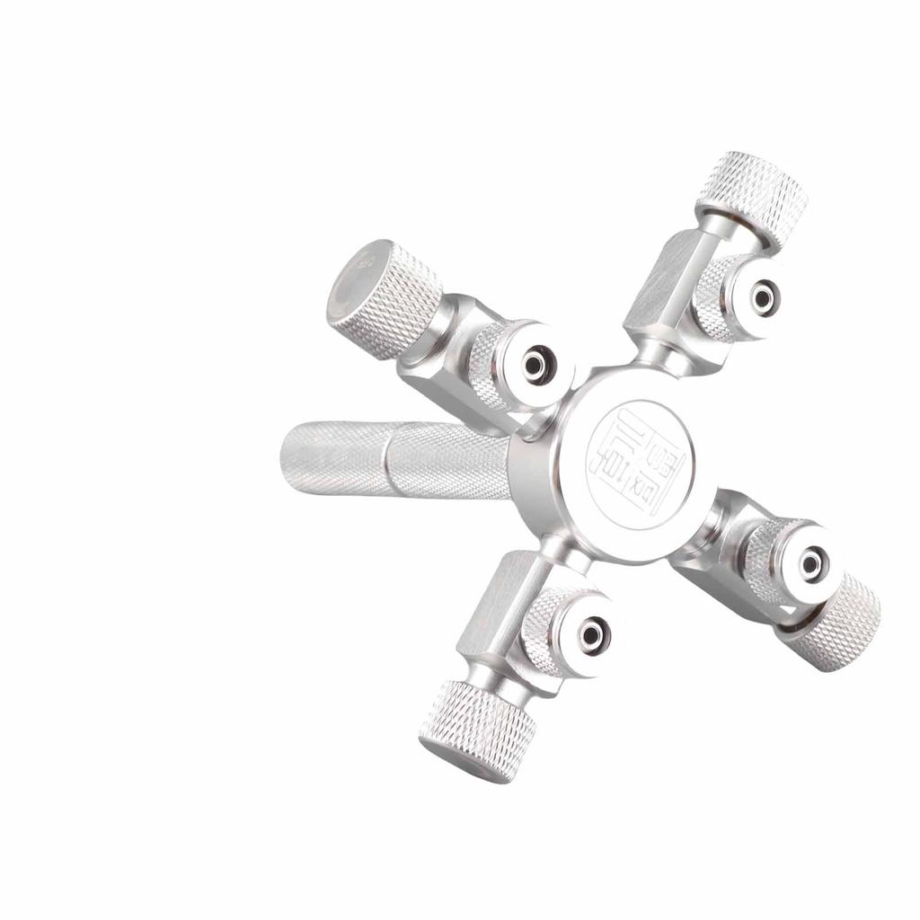 Akvarijní nádrž CO2 Rozdělovač Regulátor Distributor Jehlový Jemně Nastavovací Ventil pro CO2 Regulátor