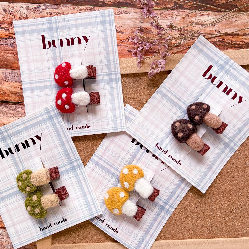 2pcs Cute Mushroom Wool Children's Duck Bill Clip Korean Girls Bangs Headgear Hairpin Headwear Girls Kids Hair Accessories