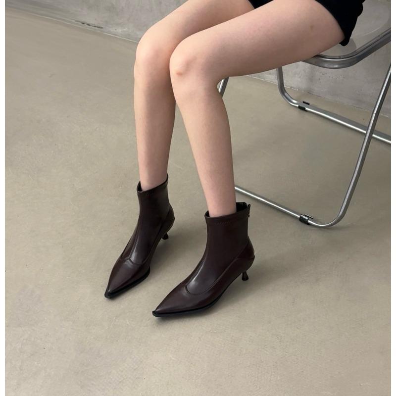 Temperament High Heels Short Boots Women's Autumn and Winter New Thin Heels Pointed Thin Boots Niche Brown Women's Boots