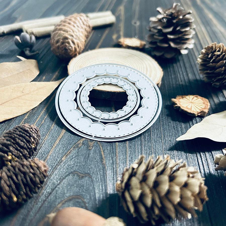 Garland Circle Frame Metal Cutting Dies Stencil for DIY Scrapbooking Photo Album Embossing Paper Cards Crafts Diecuts