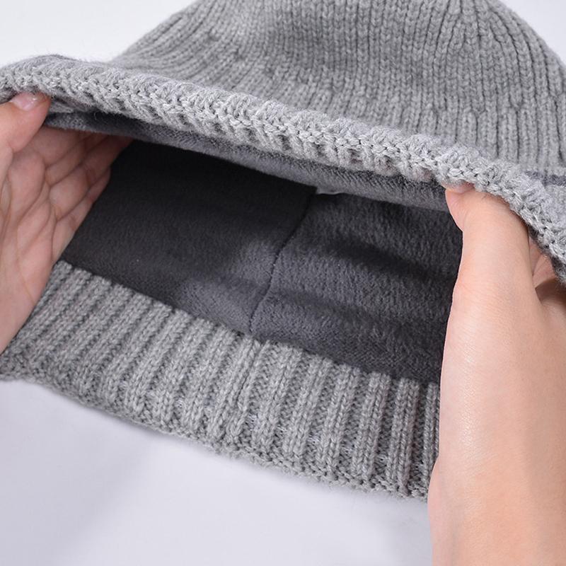 Зимняя вязаная шапка для защиты ушей — фото 12